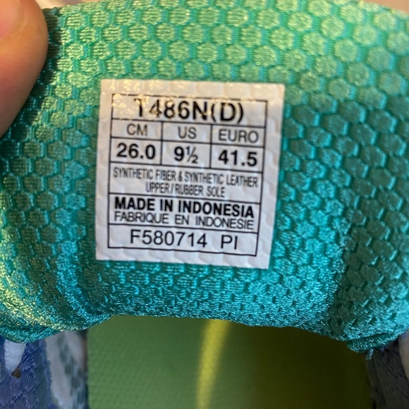 Women’s Asics sneakers - Picture 3 of 3